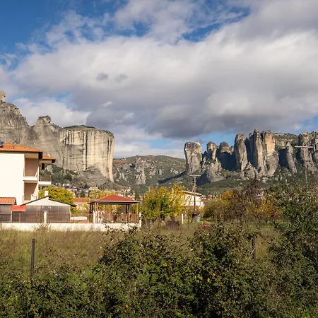 Daire Rocky Scenery