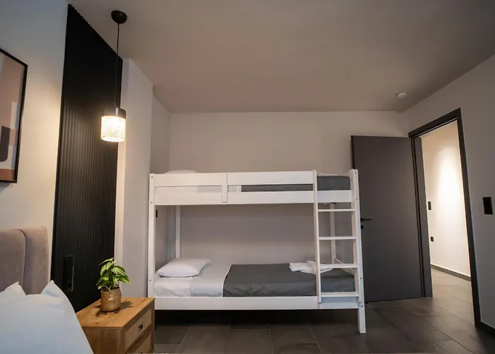 Rocky Scenery Apartman *